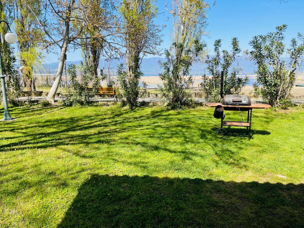Fuk-Tak'S Bungalow Dojran Exterior photo
